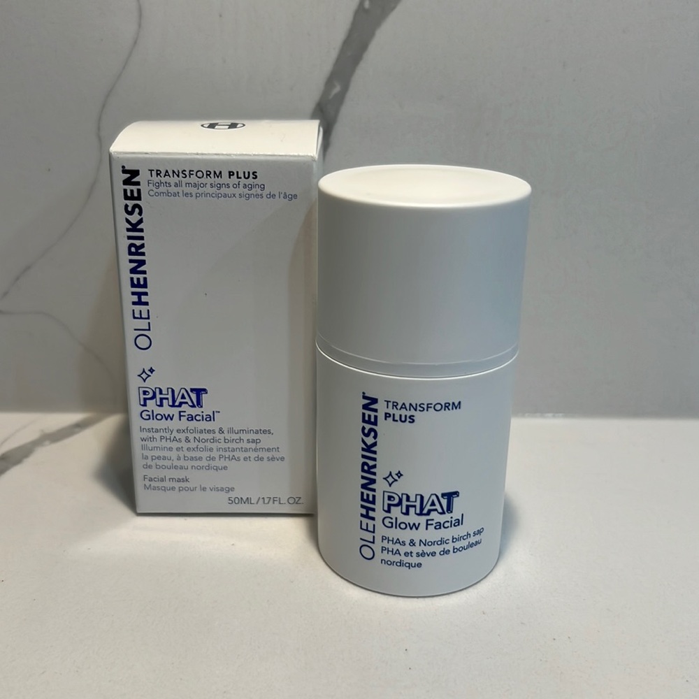 OLEHENRIKSEN
PHAT Glow Facial Mask